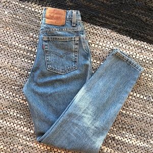Vintage 512 Levi’s - slim fit - tapered leg